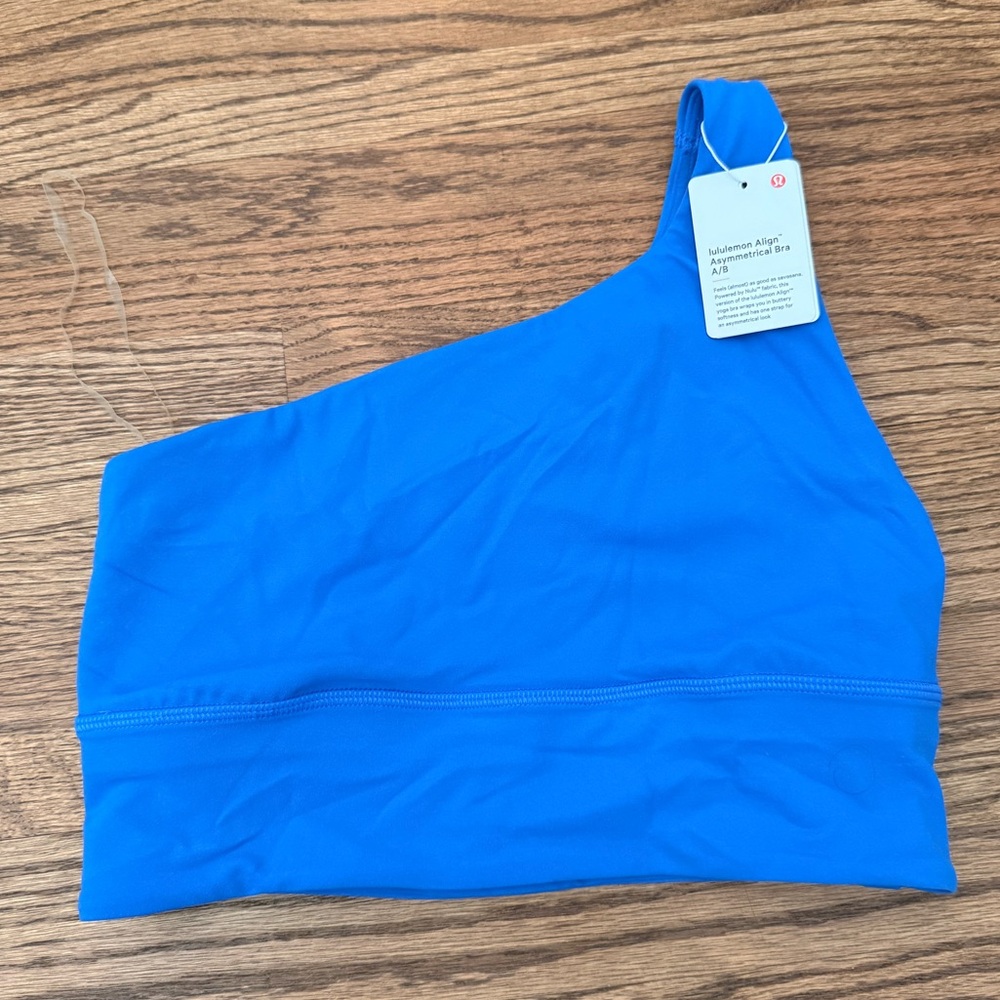 NWT Lululemon align asymmetrical bra in poolside size 6